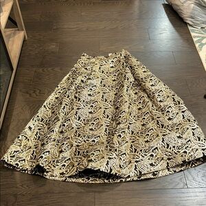 VENUS Black and Gold Skirt